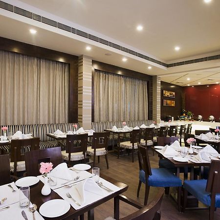 The Manor Bareilly By Leisure Hotels Экстерьер фото